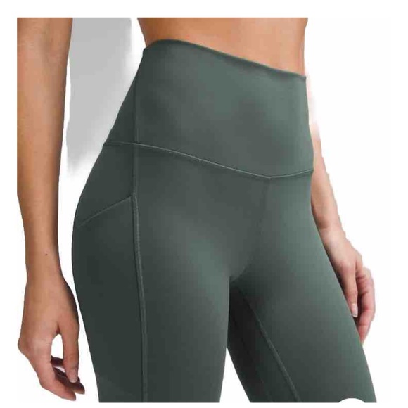 🌿Lululemon Align Leggings With Pockets 23” Dark Forrest Size 2 - Picture 3 of 7